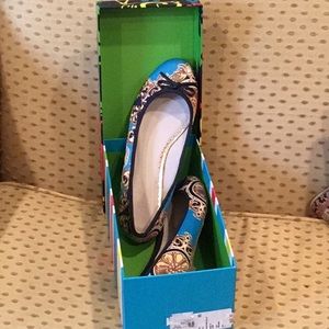 NWT C Wonder silk flats